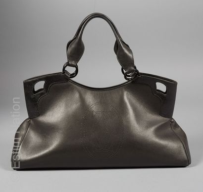 CARTIER
BAG in lightly grained black calfskin...