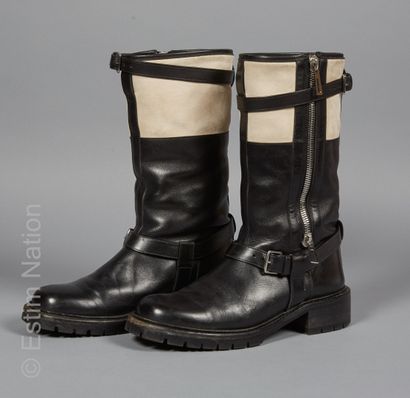 HERMES
Pair of black leather and beige suede...