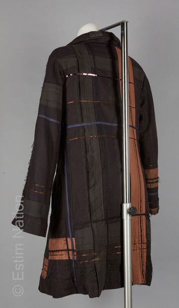 Christian LACROIX
Coat in wool and patchwork...