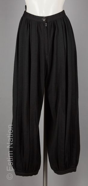 YVES SAINT LAURENT VARIATION (COLLECTION...