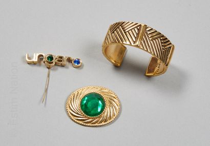 UNGARO
GOLDEN METAL HANDLE, GOLDEN METAL...