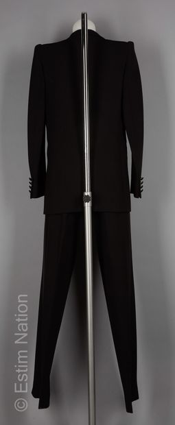 Max MARA
SMOKING in black virgin wool, jacket...