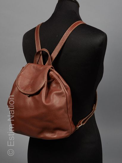 LONGCHAMP
Milk chocolate grained leather...