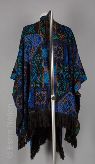 Jean Louis SCHERRER Boutique
CAPE in fringed...
