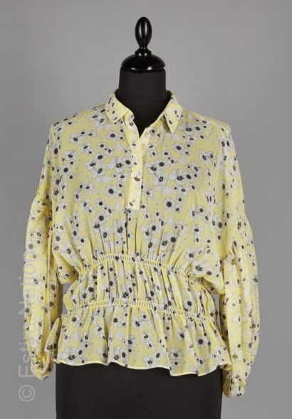 RODIER, H&M, ZARA
Dress in silk printed with...