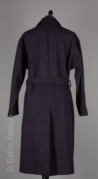 DANIEL HECHTER VINTAGE
Coat in ink blue wool,...
