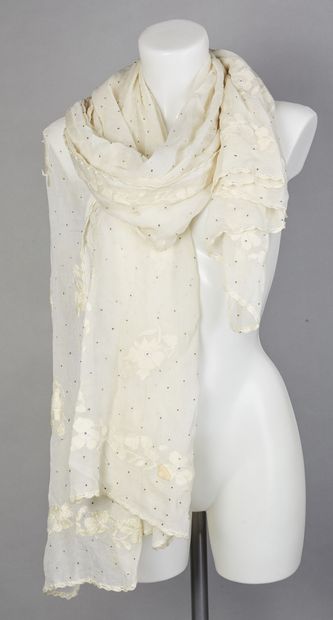 UNGARO, RAFAELLA D'ANGELA, ANONYME

ECHARPE...