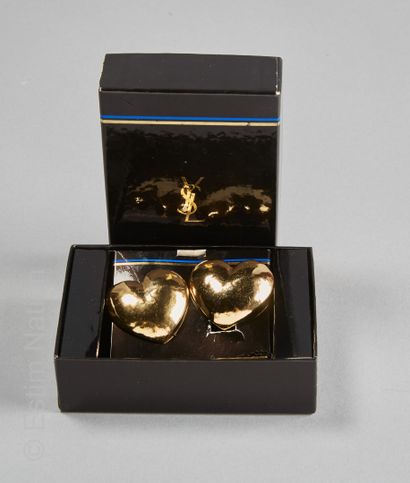 YVES SAINT LAURENT (COLLECTION AUTOMNE-HIVER...