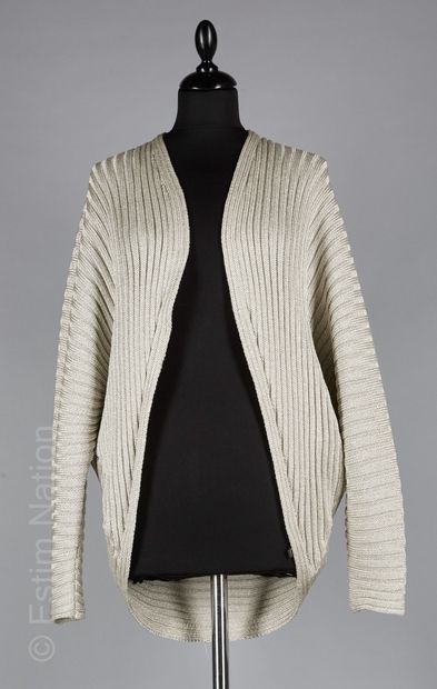 RALPH LAUREN, SUTTON STUDIO
Oversized knitted...