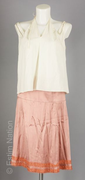 BAZAR CHRISTIAN LACROIX, MAX MARA, MARNI
Skirt...