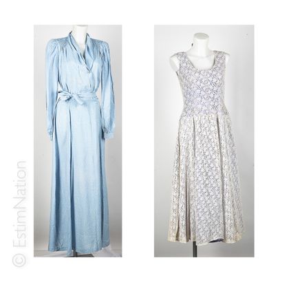ANONYME Vintage 
LONG DRESS in white printed...