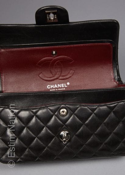 CHANEL 2009/2010
SAC 