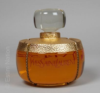Yves Saint LAURENT
FLACON DE PARFUM 