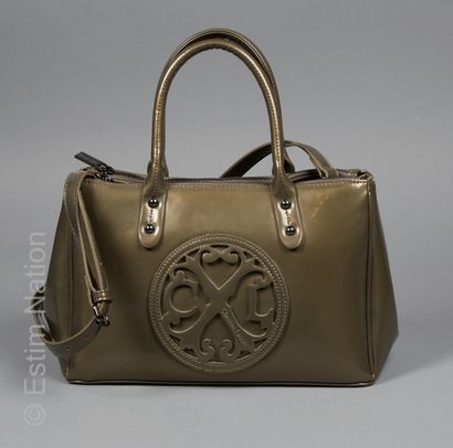 Christian LACROIX (MODIFICATION AU CATALOGUE)

SAC...