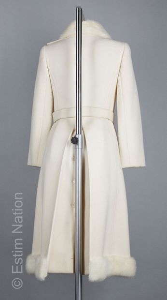 ANONYME Vintage 
MANTEAU en gabardine de...