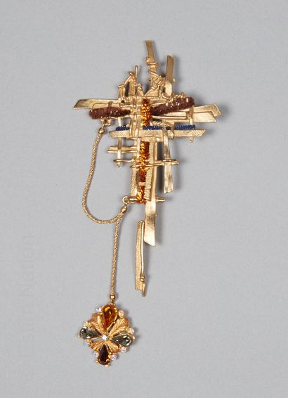 Christian LACROIX
IMPORTANTE BROCHE figurant...