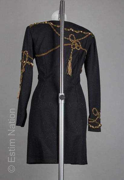 LOUIS FERAUD COUTURE VINTAGE
ROBE en laine...
