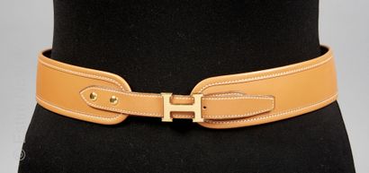 HERMES (1980)
CEINTURE en box surpiqué gold...
