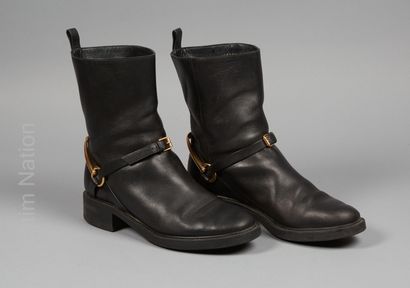 GUCCI
PAIRE DE BOTTES d'inspiration cavalières...