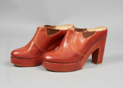 MAISON MARTIN MARGIELA LIGNE 22 ÉTÉ 2007
PAIRE...