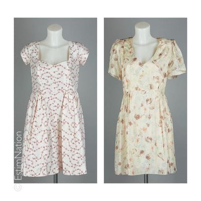 ANONYME
DEUX ROBES à petites manches : la...
