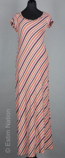 DANIEL HECHTER, EMILIO PUCCI, SONIA RYKIEL
VESTE...