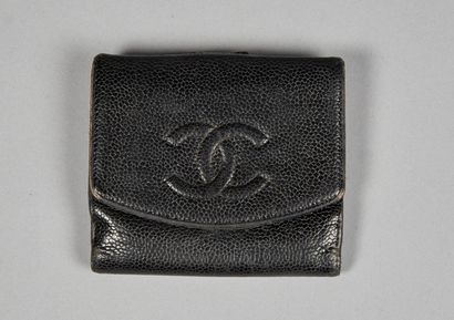 CHANEL Vintage 
PORTEFEUILLE en cuir caviar...