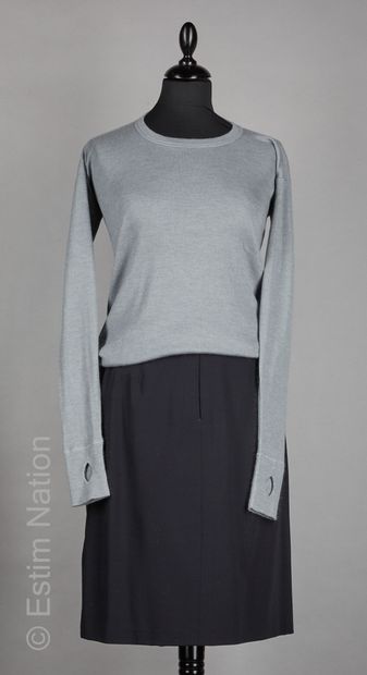 LOUIS VUITTON, MAX MARA
PULL OVER en cachemire...