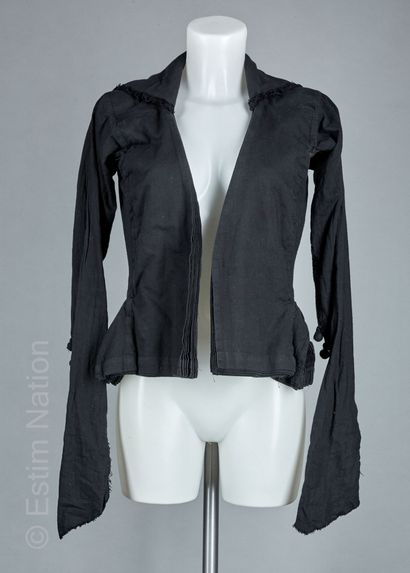 JUNYA WATANABE COMME DES GARCONS COLLECTION...