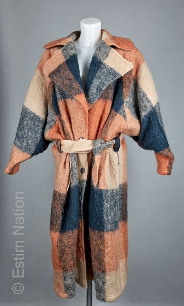 CHANTAL THOMASS VINTAGE
MANTEAU en mohair...