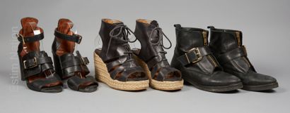 APC, ANONYME, TARA JARMON
PAIRE DE SANDALES...