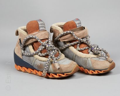 BERNHARD WILLHELM TREANERS
PAIRE DE CHAUSSURES...