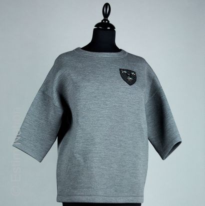 CHRISTIAN DIOR CIRCA 2016
SWEATER en lainage...