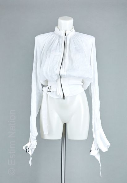 ANN DEMEMEUSTER
VESTE zippée en lin froissé...