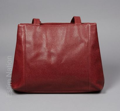CHANEL CIRCA 1990/95
CABAS trapèze en cuir...