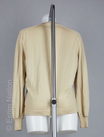 HERMES Paris
CARDIGAN en tricot cachemire,...