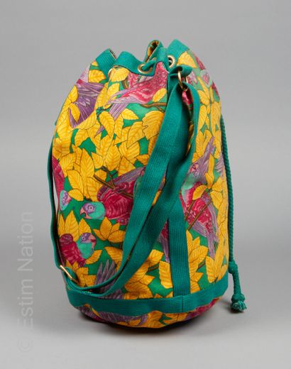HERMES Paris Vintage 
SAC d'inspiration seau...