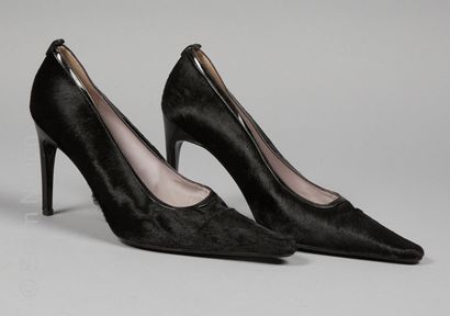 Maud FRIZON
PAIRE D'ESCARPINS pointus en...