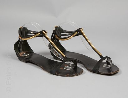 Giuseppe ZANOTTI Design
PAIRE DE SANDALES...