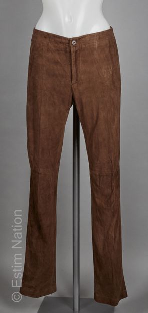 RALPH LAUREN, ARTHUR AND FOX, TBA
PANTALON...