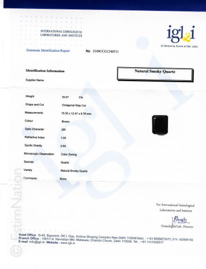 QUARTZ FUMÉE SUR PAPIER ET CERTIFICAT
Un...