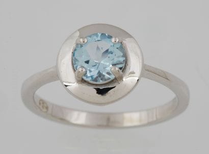 BAGUE ARGENT ET TOPAZE
Silver ring (925 thousandths)...