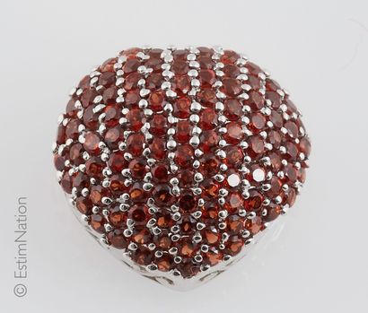 PENDENTIF 
