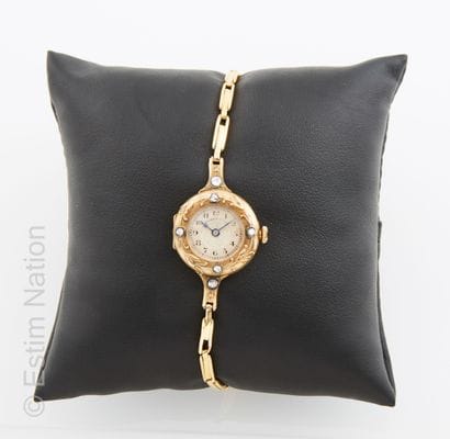 MONTRE OR
Ladies' watch circa 1900 in 18K...