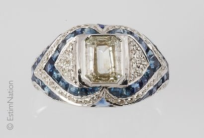 BAGUE OR GRIS DIAMANTS ET SAPHIRS
Ring in...
