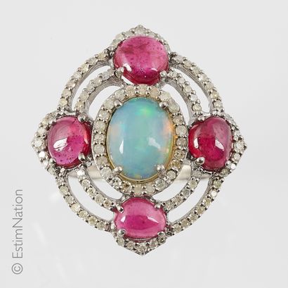 BAGUE ARGENT, OPALE ET RUBIS
Silver ring...