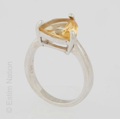 BAGUE ARGENT ET CITINE
Silver ring (925 thousandths)...