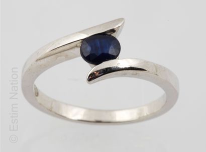 BAGUE ARGENT ET SAPHIR
Bague en argent (...