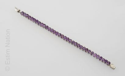 BRACELET ARGENT ET AMETHYSTES
Silver bracelet...
