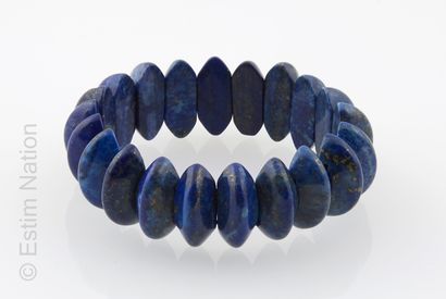 BRACELET LAPIS LAZULI
Stretch bracelet made...